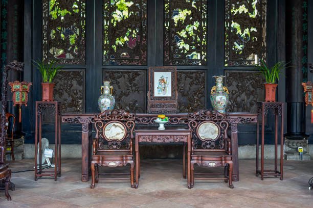 We buy antique furniture in Port Wentworth Georgia. Updated 2025